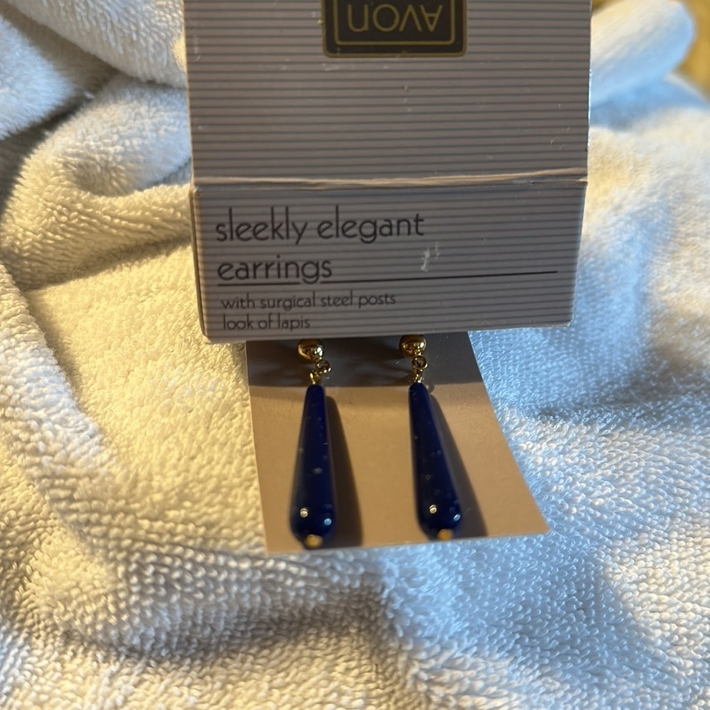 Avon Vintage 1990 Look of Lapis Gold/Blue pierced earrings - Picture 4 of 5
